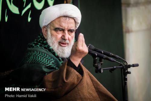 مقدرات انسان در شب بیست و سوم ماه رمضان امضا می شود