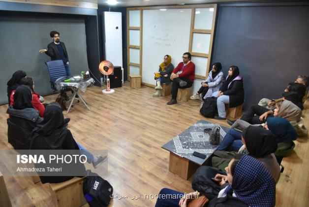 هنر و فلسفه از یک منبع با دو زبان می آیند