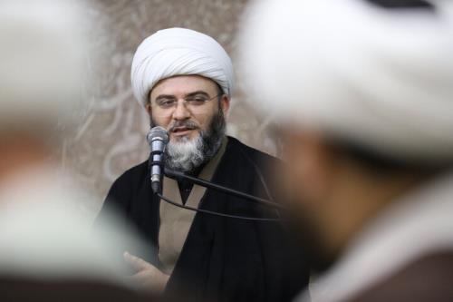 روضه موتور محرک امید، انگیزه و مقاومت مردم است