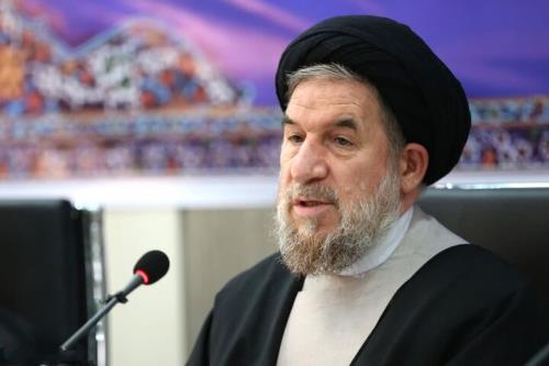 کاش بودجه بازیکن فوتبال را به کار فرهنگی در مساجد بدهیم