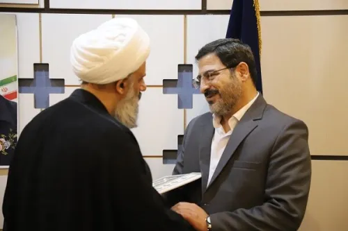 انتصاب رییس مرکز برنامه ریزی و نظارت حوزه های علمیه خواهران