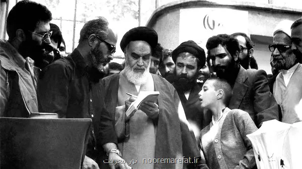 غزل هایی که تصویر آشنای امام را به هم می زنند