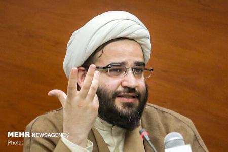 فعالیت مجموعه های فرهنگی و دینی باید با بینش اجتماعی توام باشد