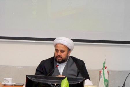 شهید صدر توازن علمی بین رشته های مختلف علوم اسلامی ایجاد كرد