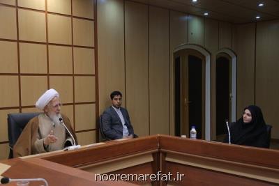 مردم عمل صالح و صداقت ببینند، فطرت خداجوی در آنها بیدار می شود