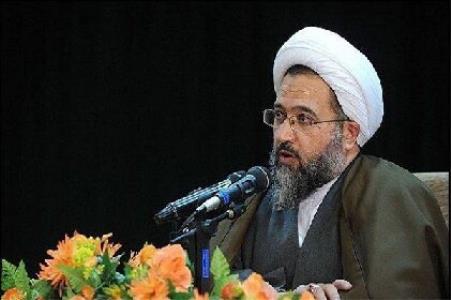 آیت الله علیدوست و بحثی درباره اختلاف نظر در اعلام زمان عید فطر