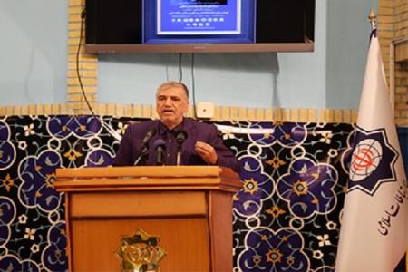 كرمانی به جد دعوت كننده به اسلام بود نه به گفتار