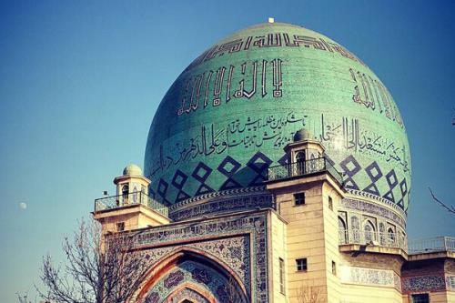 حسینیه ارشاد سنگری برای مقابله با اسلام ستیزی و اسلام زدایی پهلوی